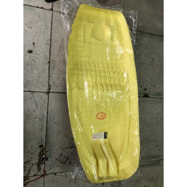 Mút,nệm  yên SH ý 2004