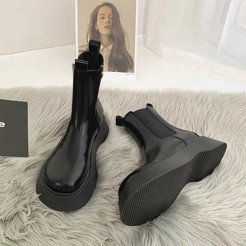 Giày boot nữ cao cổ da bóng phối viền chun khoá kéo cạnh sườn Bốt nữ cao cổ da bóng mũi tròn cá tính