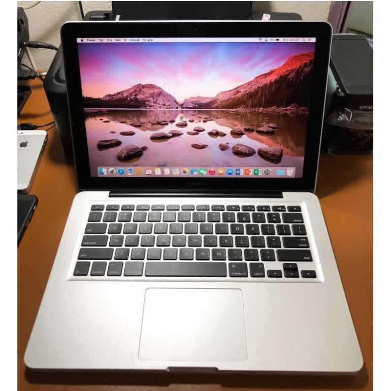 Macbook Pro Vỏ Nhôm 2010 8Gb Ram / SSD 128Gb / Logo+phím led Cực Đẹp Sang Chảnh