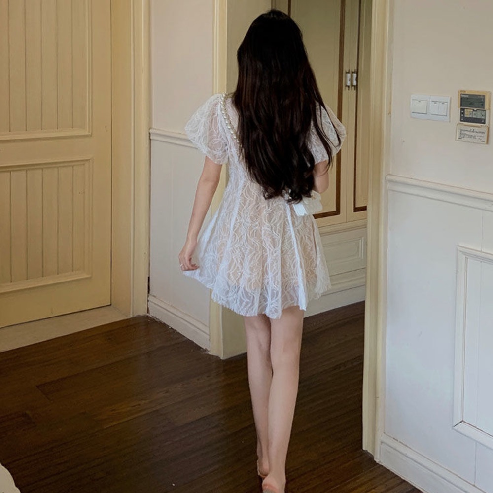 Bộ Đầm Ren Tay Dài Kèm Đầm Yếm Thiết Kế Thanh Lịch Cho Nữ