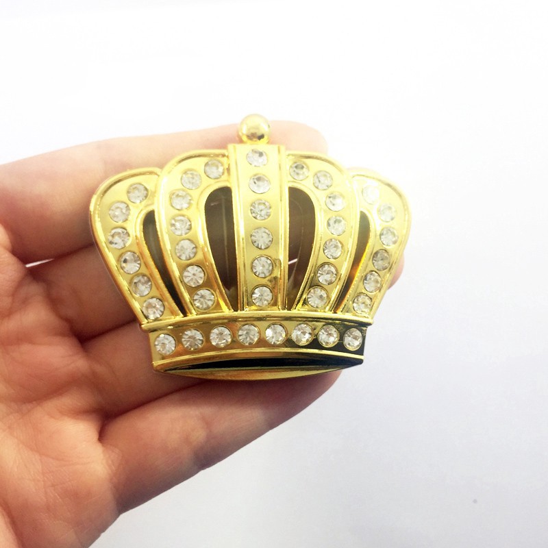 Logo Kim Loại Hình Vương Miện Đính Đá Lấp Lánh Trang Trí Xe Hơi - 1 Cái