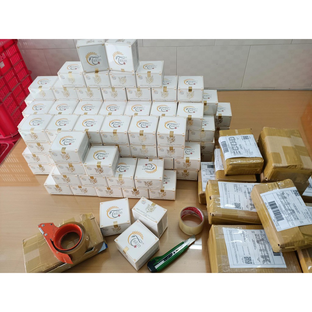 {CHÍNH HÃNG 100%} KEM BODY TRẮNG DA CÓ CHỐNG NẮNG,TẶNG MẶT NẠ CẤP ẨM- BODY MẦM GẠO COLLAGEN TSKIN, {AN TOÀN - HIỆU QUẢ} | BigBuy360 - bigbuy360.vn