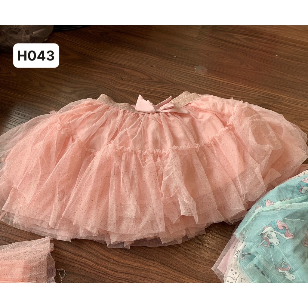 Chân váy HM xk hồng xanh ghi bên ngoài có voan