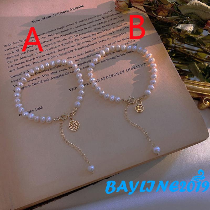 Vòng Tay Đính Ngọc Trai Giả Mặt Tròn Phong Cách Ngọt Ngào Dành Cho Nữ