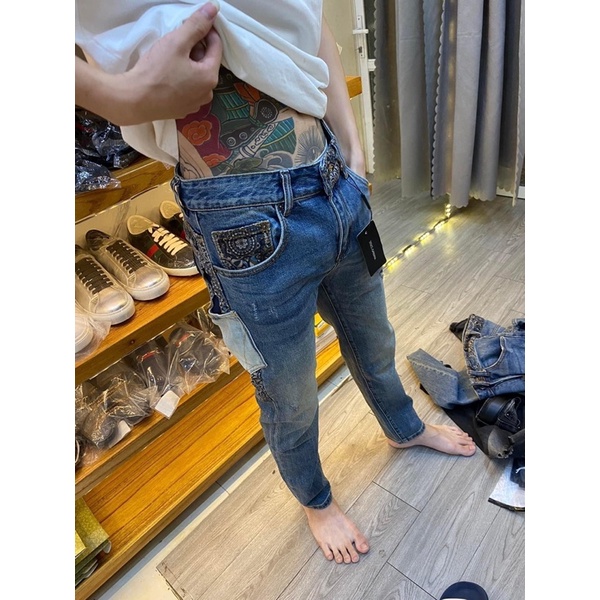 Quần jean nam màu xanh dolce,quần bò nam vá hoa D.G màu xanh