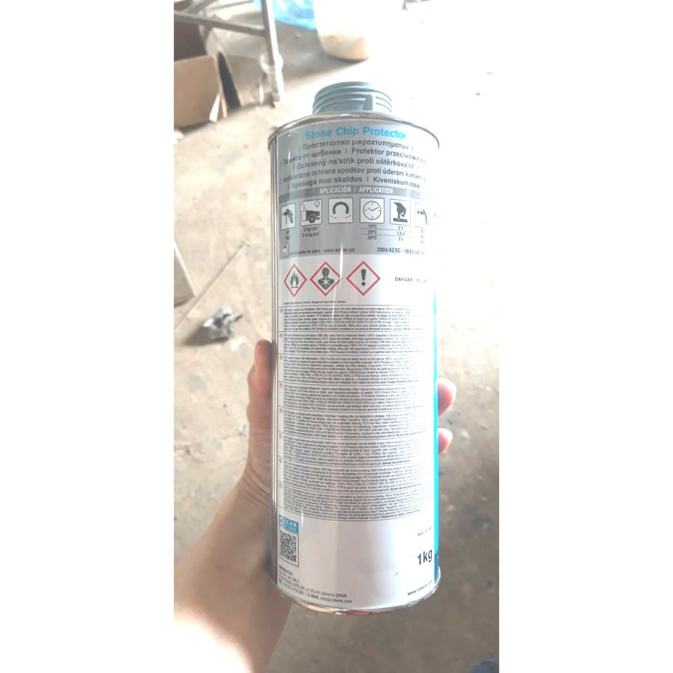 Sơn phủ gầm xe ô tô Robelo  màu + trắng chất lượng cao