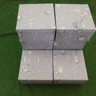 Hộp quà vuông