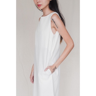 Đầm Linen- Đầm cổ thuyền