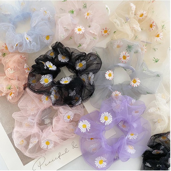 Cột tóc scrunchies lưới hoa cúc HOT TREND nhiều màu cho các bạn nữ