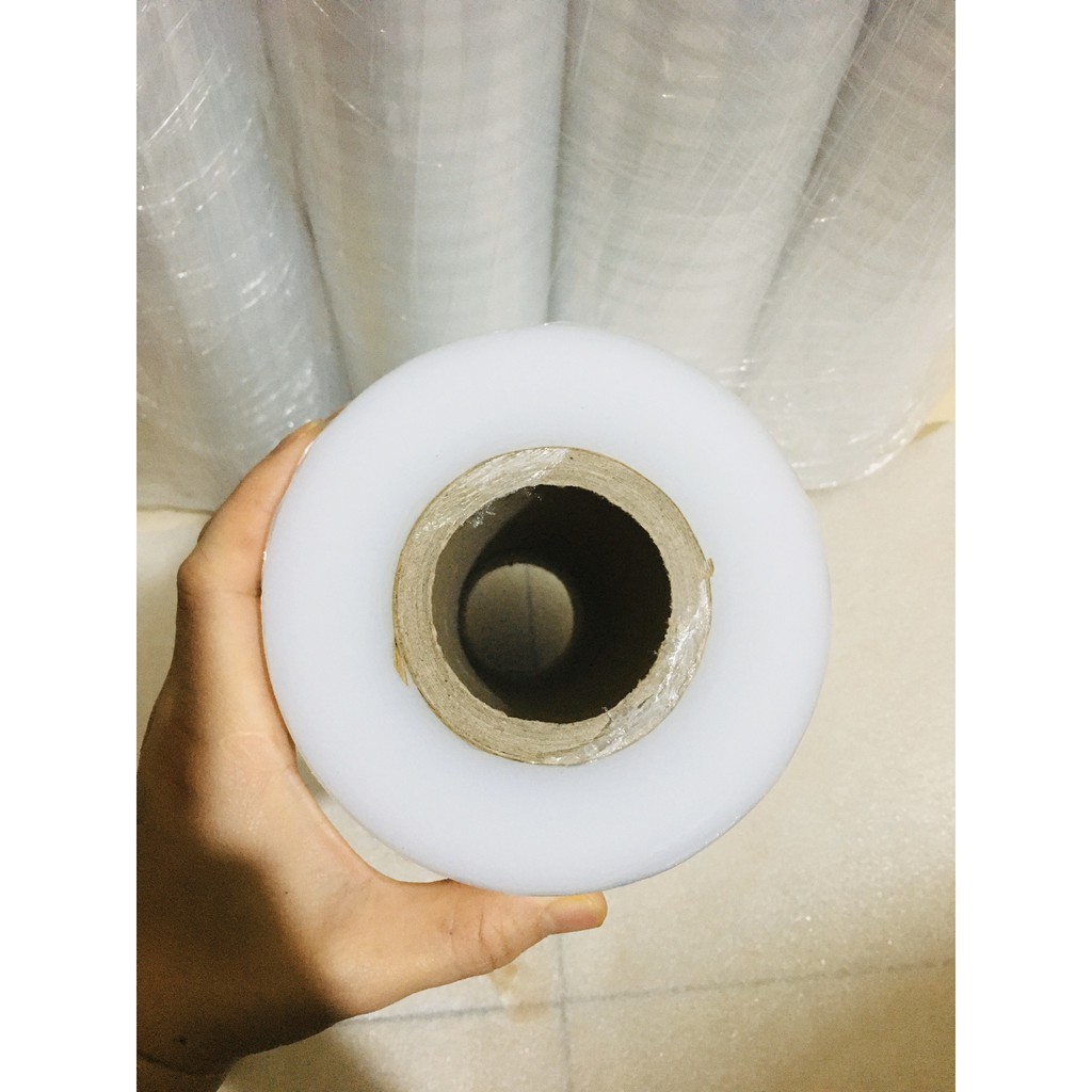 Cuộn màng co, màng pe, màng chít 2.2kg khổ 25cm dùng quấn bọc hàng hóa, pallet