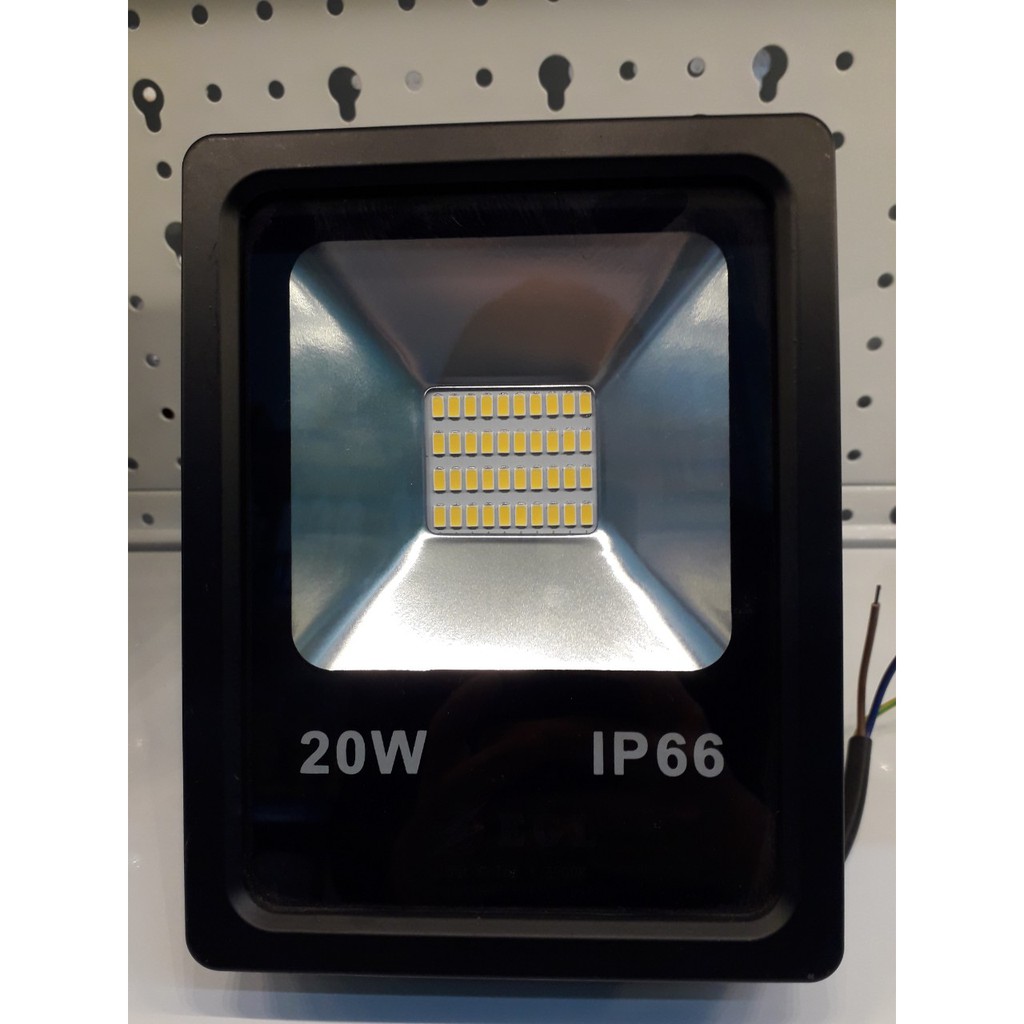 Đèn pha led 20w IP66