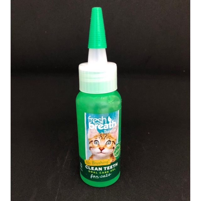 Gel làm sạch răng miệng cho mèo Tropiclean Fresh Breath (59ml)