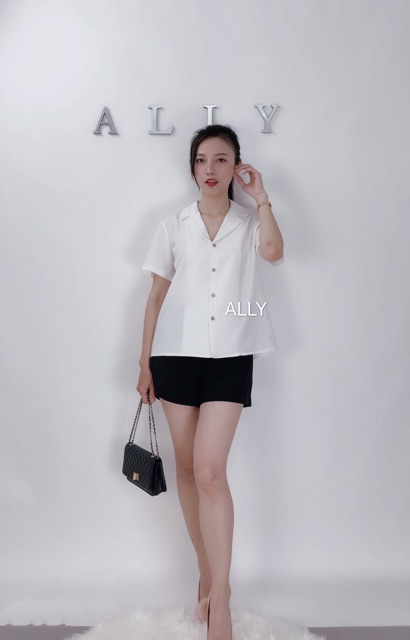 Xả Áo sơmi cổ vest A113