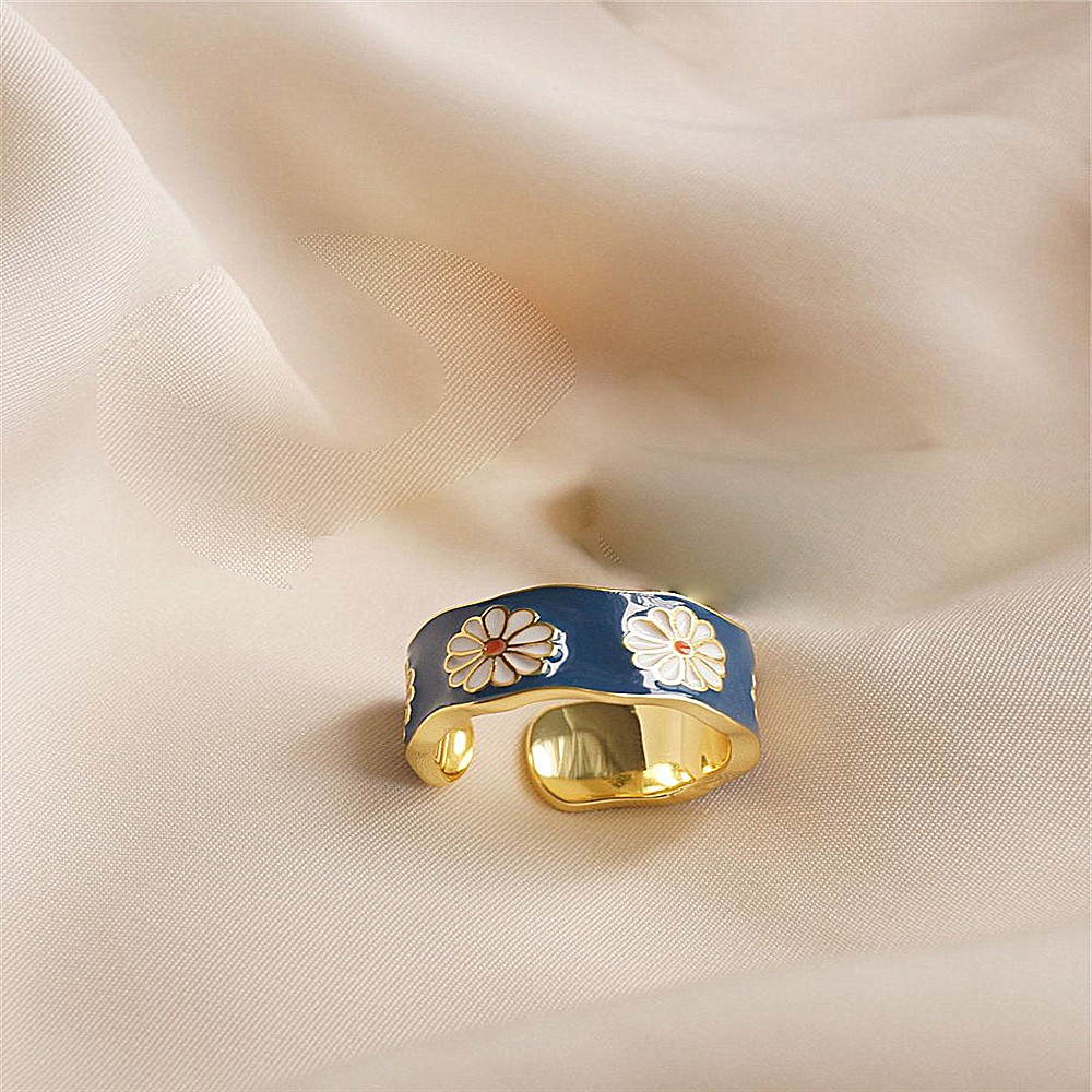 Nhẫn Hợp Kim Đính Đá Hình Hoa Cúc Mẫu Mới 2021 Cho Nữ