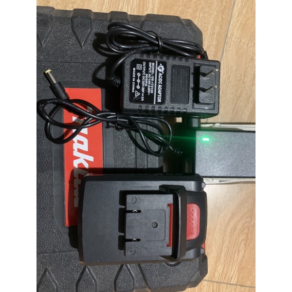 Sạc Pin Cho Máy khoan 21V, 26V,36V