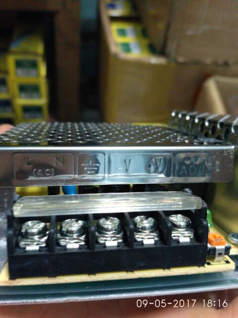 Nguồn tổ ong loại tốt 12v - 5A dùng cho led dây, camera...