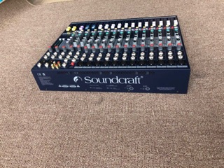 Bàn Mixer  soundcraft EFX12