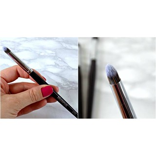 Cọ trang điểm Morphe E24 (Elite II) - BULLET CREASE
