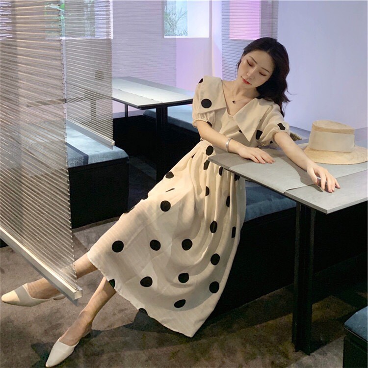 Váy Tiểu Thư Chấm Bi Dáng Dài Nơ Buộc Eo Xinh Xắn | BigBuy360 - bigbuy360.vn