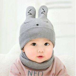 Set mũ len tai thỏ và khăn
