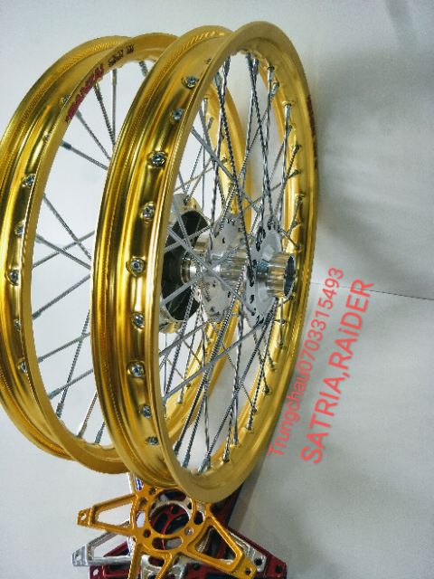 CĂM Đùm Niền RAIDER SATRiA Niền BANZAI kèm Pat đĩa ngôi sao