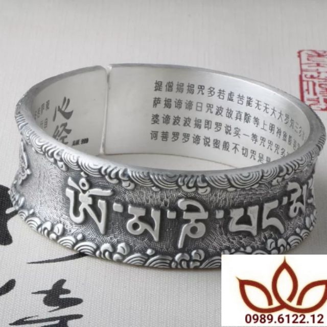 Vòng tay bạc Om Mani Padme Hum