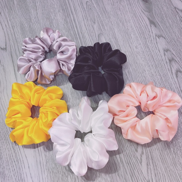 Scrunchies siêu to siêu nhún màu xinh