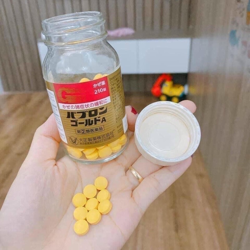 Hộp Đựng Cảm_Cúm Nhật Bản Hộp 210 Viên