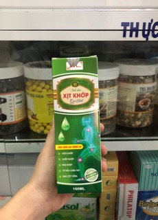 Tinh dầu xịt khớp quế anh