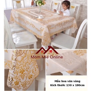 Khăn bàn nhựa hoa văn nổi kích thước (140x 180) màu vàng và màu bạc bàn 6 ghế