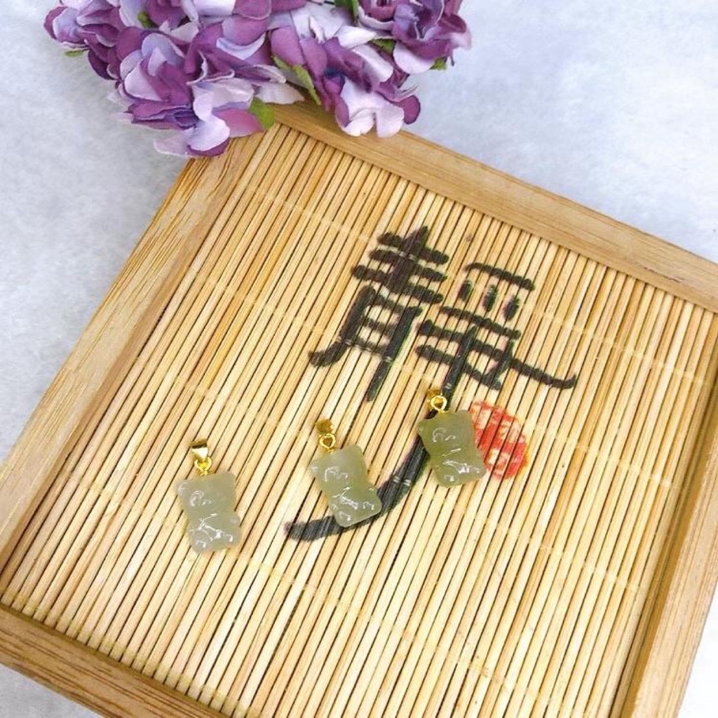 Mặt Dây Chuyền Hình Gấu Nhỏ Dễ Thương Khảm Đá Hetian Tinh Tế