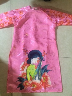 Áo dài gấm mẹ và bé