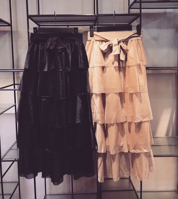 Chân váy tầng cao cấp | BigBuy360 - bigbuy360.vn