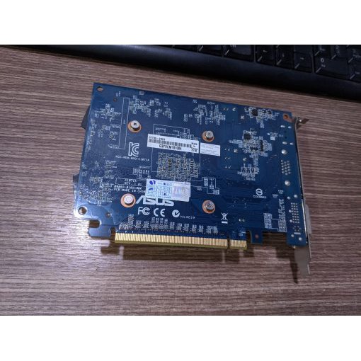 Card màn hình 730 2G D3