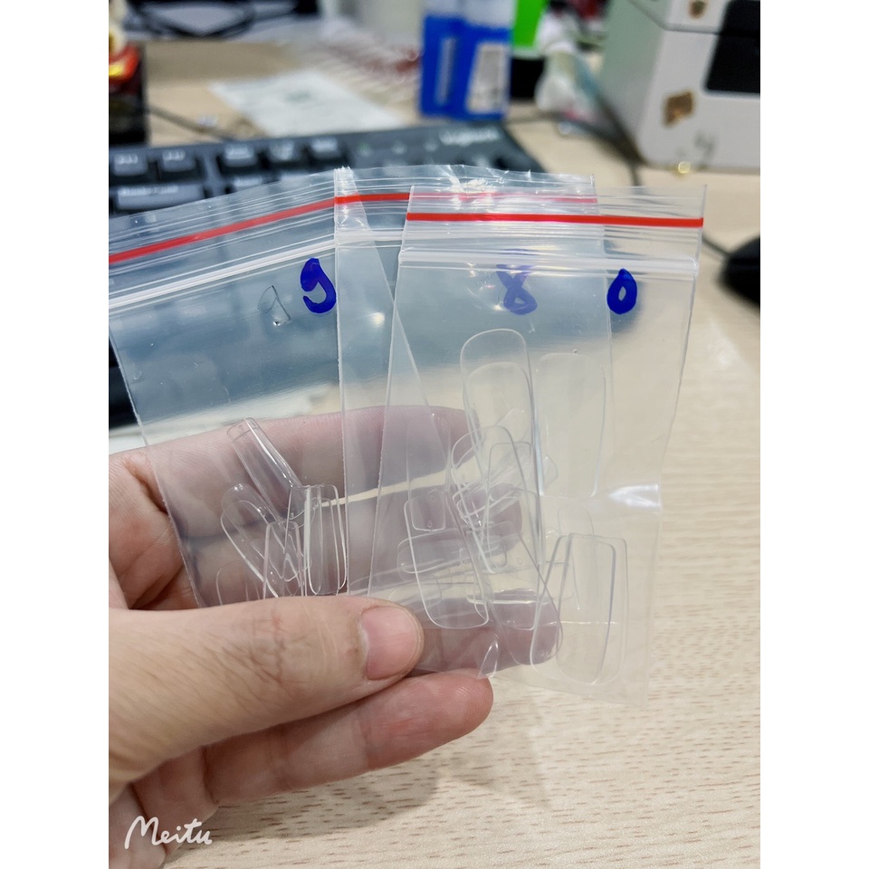 Móng Up Lẻ Size Fom Vuông Trong Khoảng 10 Móng