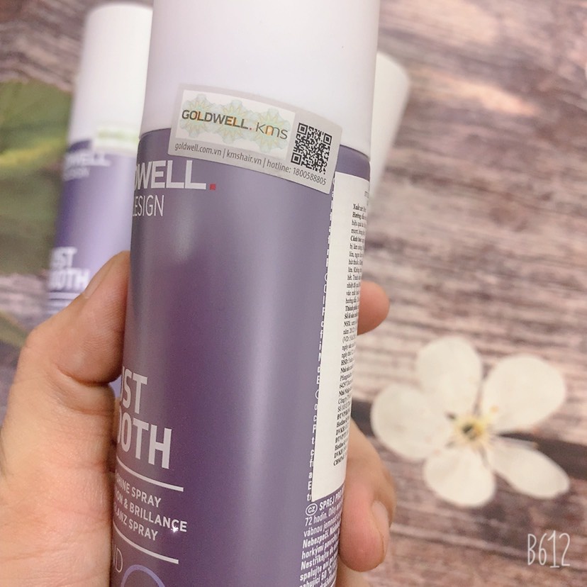 Xịt siêu mịn tạo độ bóng lâu dài Goldwell Just Smooth Diamond Gloss 150ml