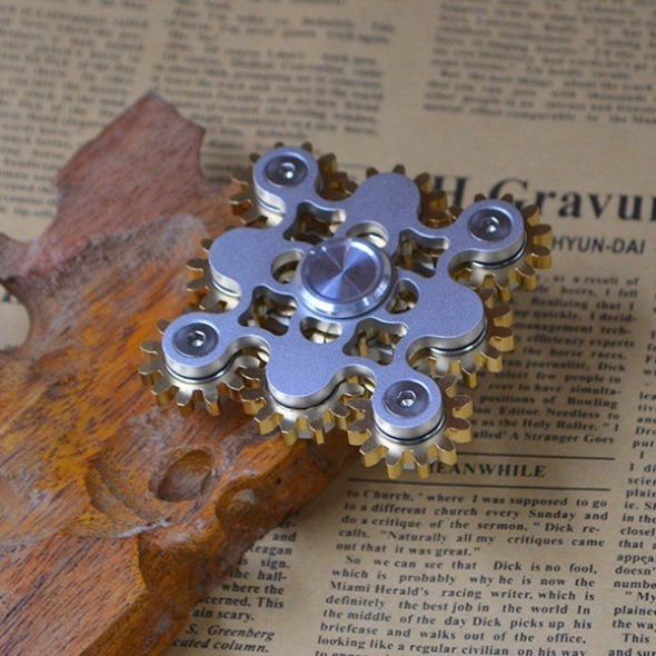 Con quay đồ chơi Fidget Spinner bằng đồng thau EDC cho trẻ em