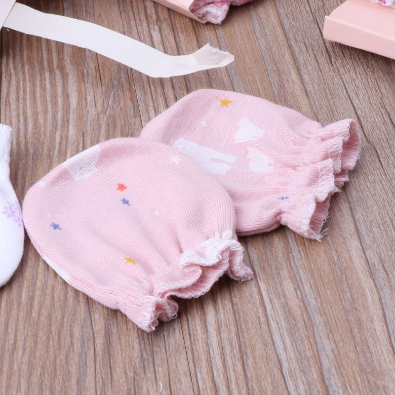 Cặp găng tay bằng vải cotton chống cào xước mặt cho bé