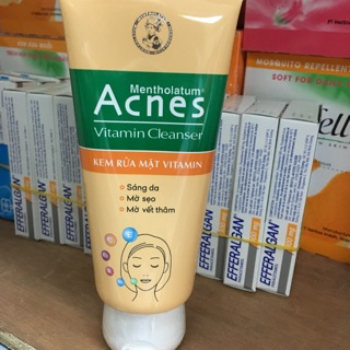 Sữa rửa mặt acnes vitamin c