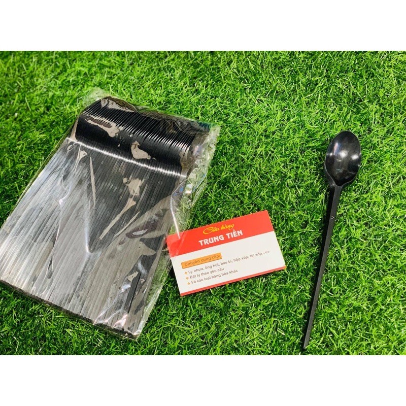 Muỗng loai ly 700ml 50cái đủ màu | BigBuy360 - bigbuy360.vn