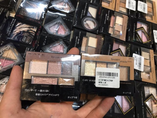 Phấn mắt Kate Nhật Bản