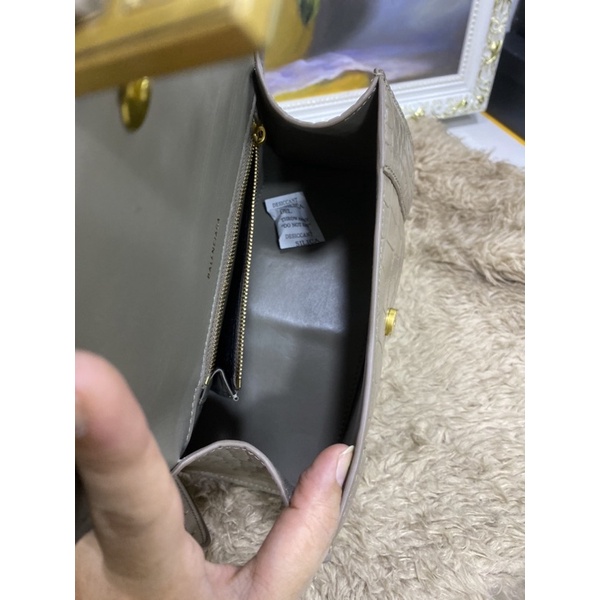 Túi xách màu cà phê size 22