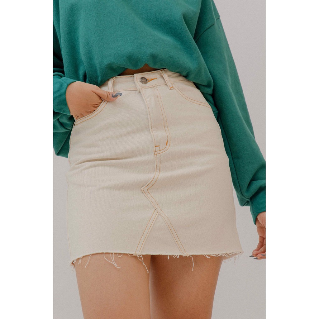 LIBÉ - Chân váy jeans form suông màu trắng