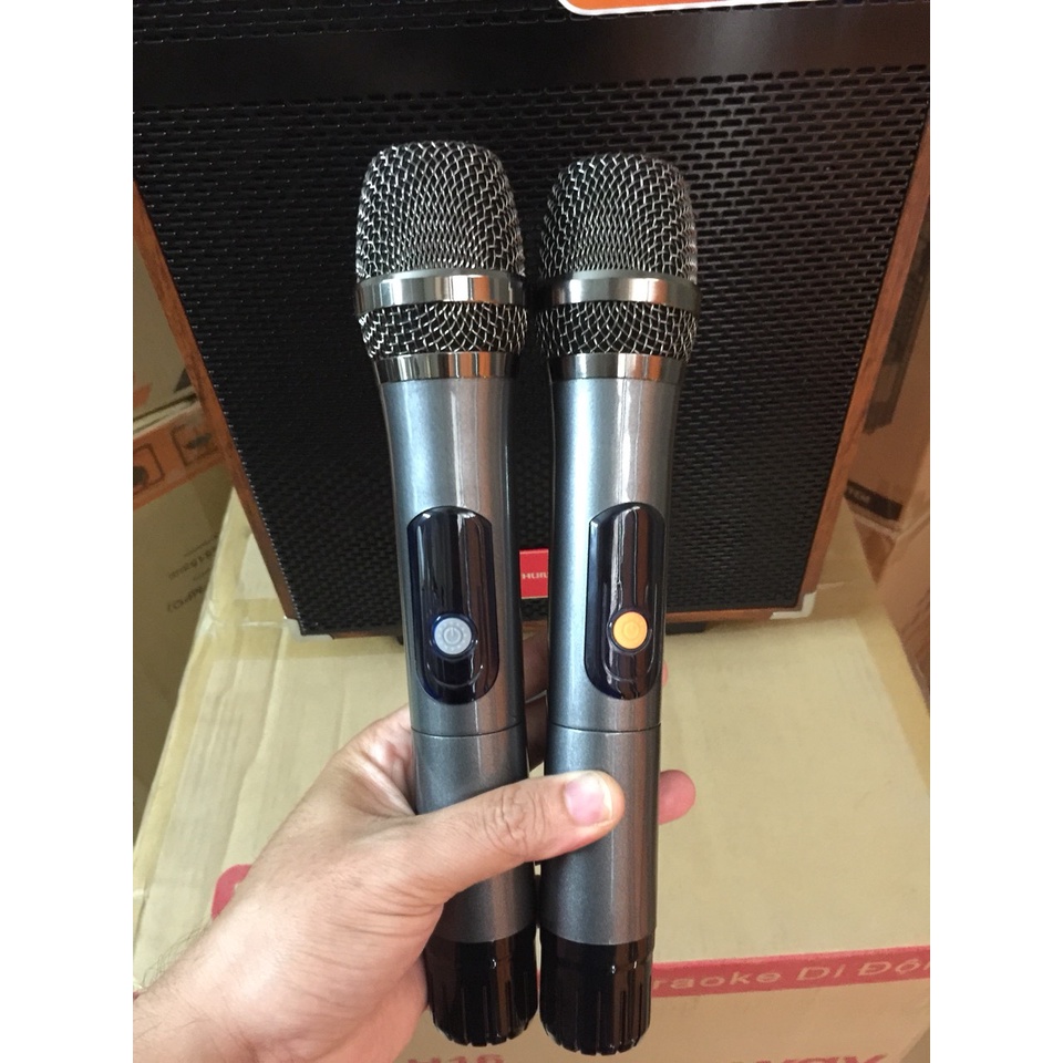Loa di động karaoke hát hay giá rẻ, loa karaoke bluetooth thùng gỗ công suất lớn kèm micro không dây kim loại