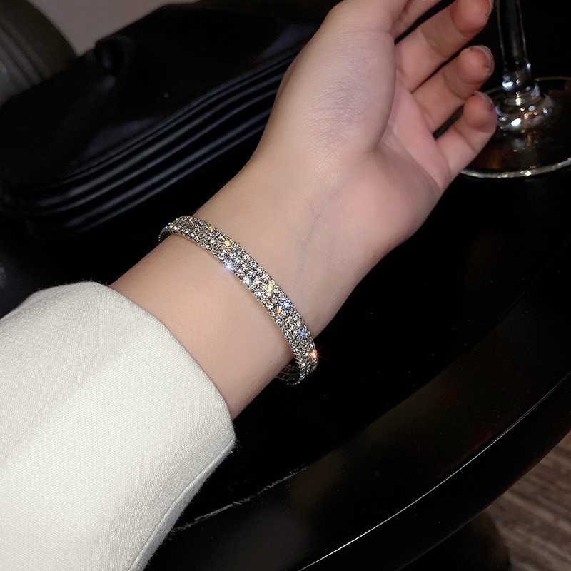 Vòng Tay Hở Đính Đá Đơn Giản Phong Cách Âu Mỹ Thời Trang | BigBuy360 - bigbuy360.vn