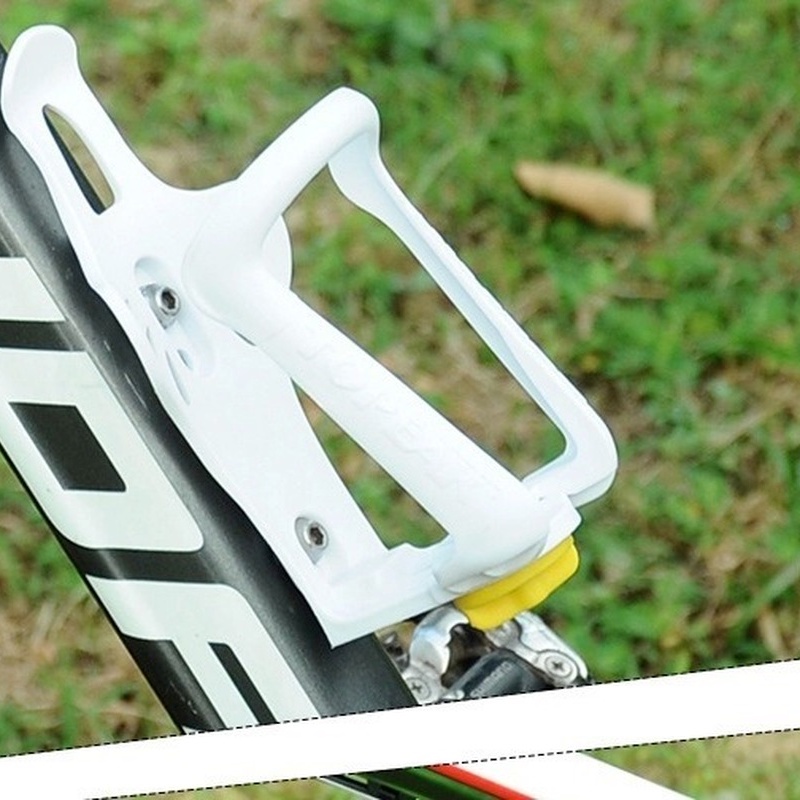 Giá đỡ bình nước TOOPRE gắn xe đạp leo núi thiết kế tiện dụng