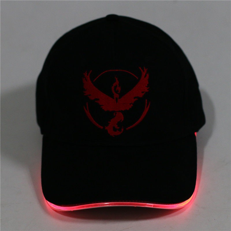 Mũ Lưỡi Trai Có Gắn Đèn Led Kiểu Pokemon Go