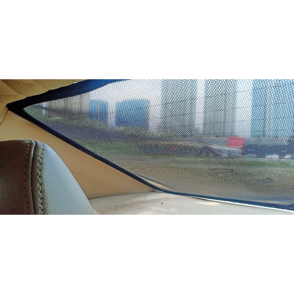 Rèm che nắng kính hậu xe Camry, Altis, Vios, Accent, Mazda6, Mazda 3