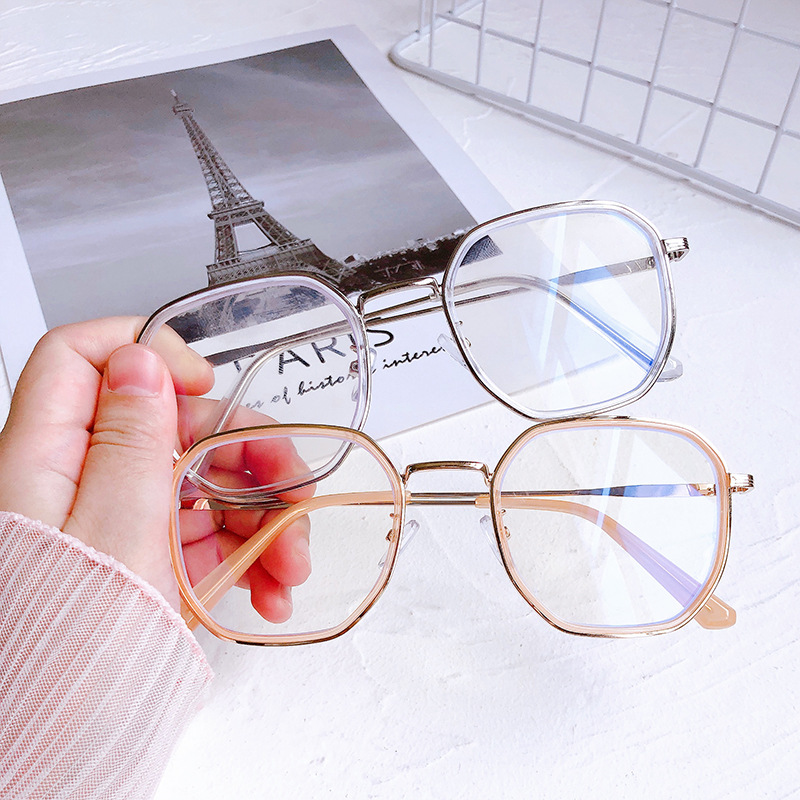 Mắt kính gọng vuông chống bức xạ thiết kế thời trang cho nữ