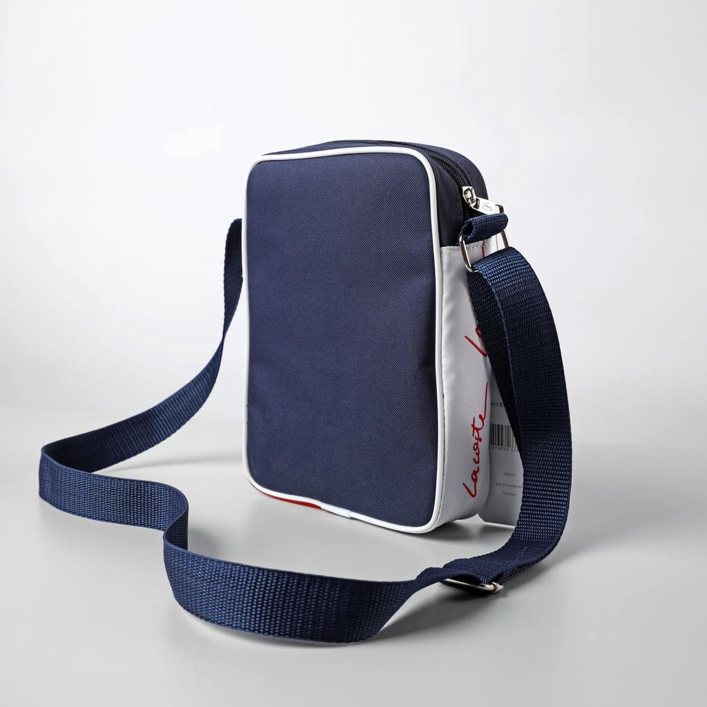 Túi chéo Lacoste xanh navy màu sắc trang nhã thời thượng